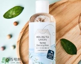 得鮮卸妝水綠茶和茶樹的區(qū)別 得鮮茶樹卸妝水綠色藍色對比