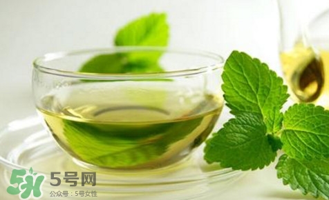 吃什么對(duì)眼睛好？吃什么對(duì)眼睛不好