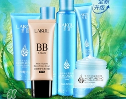 油性皮膚能用乳液?jiǎn)幔坑托云つw用乳液會(huì)油嗎？