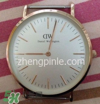 dw丹尼爾惠靈頓手表怎么調時間？dw手表怎么沒有日期