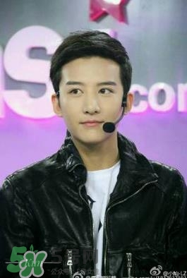 經(jīng)典《梁?！穼⒎?祝英臺居然是個男的！