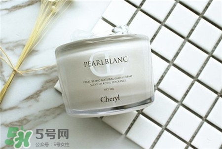 阿古屋珍珠素顏霜多少錢(qián)?cheryl素顏霜價(jià)錢(qián) 阿古屋珍珠素顏霜多少錢(qián)?cheryl素顏霜價(jià)錢(qián)