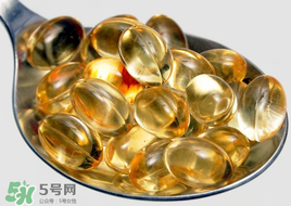 嬰兒吃魚(yú)肝油上火嗎？嬰兒吃魚(yú)肝油會(huì)不會(huì)引起上火？