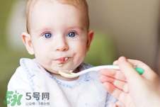 寶寶吃米粉會便秘嗎？寶寶吃米粉會導致便秘嗎？