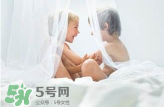 嬰兒蚊香中毒的癥狀 蚊香會(huì)讓嬰兒中毒嗎？