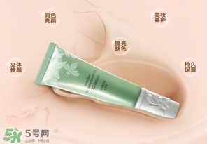 用cc霜還用bb霜嗎？用cc霜之前需要用bb嗎？