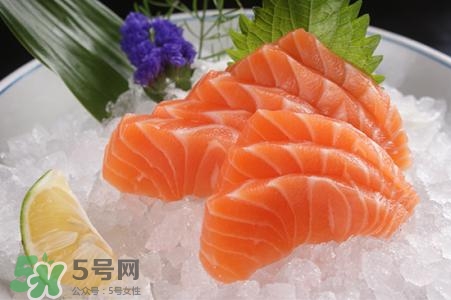 孕婦可以吃三文魚嗎？孕婦可以吃三文魚壽司嗎？