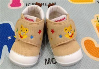 二段學(xué)步鞋什么時(shí)候穿？二段學(xué)步鞋穿到什么時(shí)候？