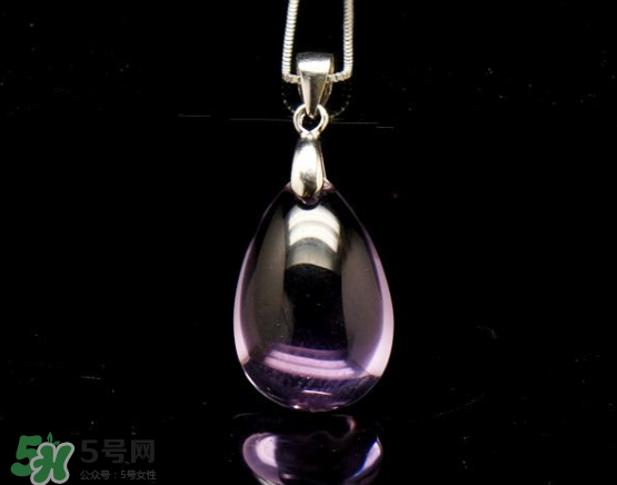 母親節(jié)送什么項鏈？2017年母親節(jié)項鏈推薦