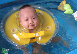寶寶游泳多長(zhǎng)時(shí)間合適？寶寶一次游泳游多久好？