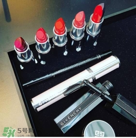 紀(jì)梵希雙色唇膏口紅哪個顏色好看？紀(jì)梵希雙色唇膏色號推薦