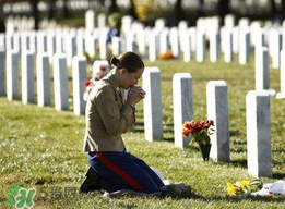 母親節(jié)能掃墓嗎？母親節(jié)給母親上墳合適嗎？