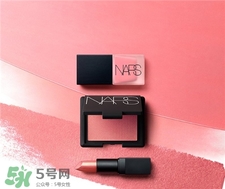 nars高潮唇膏是什么顏色?nars高潮唇膏試色 nars高潮唇膏是什么顏色?nars高潮唇膏試色