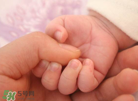 五月份坐月子能開空調(diào)嗎？5月份坐月子能吹空調(diào)嗎？