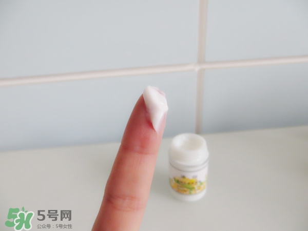 國(guó)產(chǎn)面霜哪個(gè)牌子好用推薦 國(guó)產(chǎn)面霜排行榜前十強(qiáng)