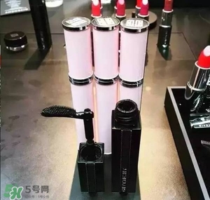 紀梵希粉色小羊皮睫毛打底膏多少錢？紀梵希粉色睫毛打底膏價格