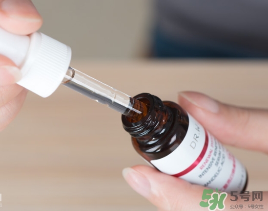 dr.wu達(dá)爾膚杏仁酸18怎么用？dr.wu杏仁酸18使用方法