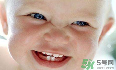 該怎么給嬰兒做口腔護(hù)理？新生兒口腔護(hù)理有哪些要點(diǎn)？