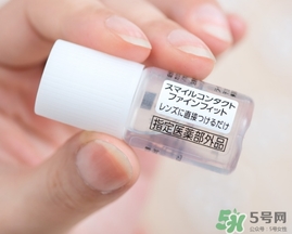 獅王隱形眼鏡輔助液怎么用？獅王隱形眼鏡輔助液使用方法