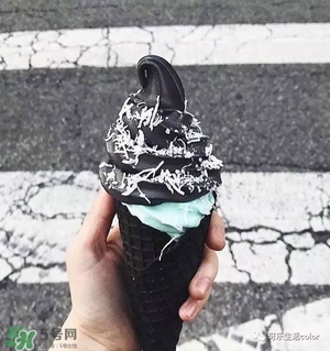 炭黑冰淇淋好吃嗎？炭黑冰淇淋哪里買？
