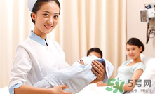 夏天坐月子可以天天洗澡嗎？夏季坐月子能洗澡嗎？