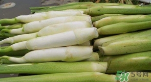 茭白能和胡蘿卜一起炒嗎？胡蘿卜可以和茭白一起吃嗎