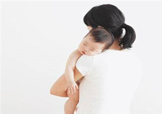 夏天坐月子可以天天洗澡嗎？夏季坐月子能洗澡嗎？