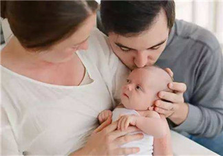 夏天坐月子可以吹風扇嗎？夏天風扇能不能給產(chǎn)婦用？