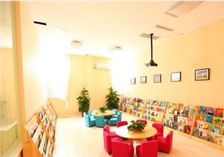 餃子去的幼兒園叫什么？Kids 'R' Kids學(xué)費(fèi)多少？