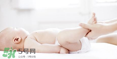 寶寶尿布疹可以擦紅霉素軟膏嗎？紅霉素軟膏對尿布疹有效嗎？