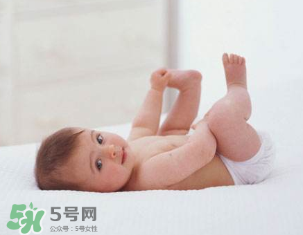 寶寶尿布疹可以擦紅霉素軟膏嗎？紅霉素軟膏對尿布疹有效嗎？