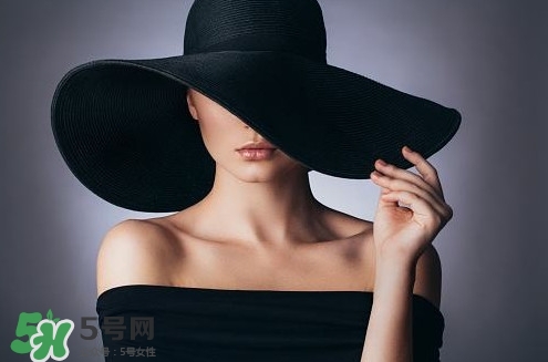 HIV真有這么可怕嗎？艾滋病的臨床表現(xiàn)主要有哪些