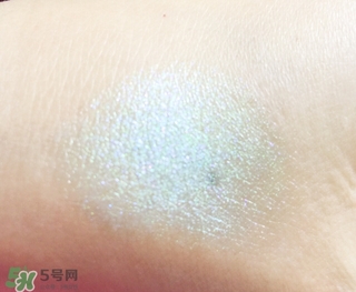 mac獨角獸的眼淚怎么涂？mac魅可獨角獸的眼淚怎么用？