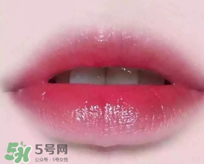 嬌蘭小黑裙唇膏口紅007多少錢？嬌蘭小黑裙007專柜價(jià)