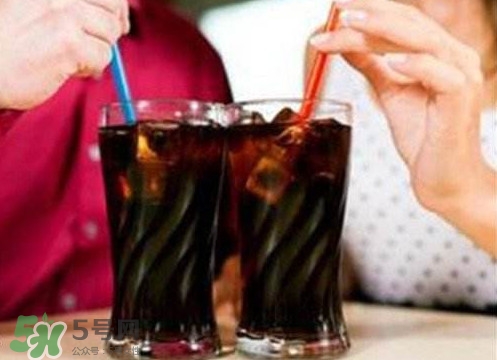 有哪些飲料屬于碳酸飲料？碳酸飲料有哪些品牌