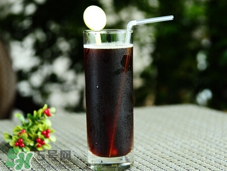 喝碳酸飲料會(huì)殺精嗎？碳酸飲料會(huì)導(dǎo)致不孕嗎