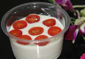 西紅柿能和酸奶一起吃嗎？酸奶可以和西紅柿一起吃嗎