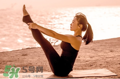 初學(xué)普拉提和瑜伽哪個好？初學(xué)瑜伽需要準(zhǔn)備什么