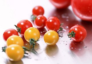 西紅柿能和黃瓜一起吃嗎？黃瓜可以和西紅柿一起吃嗎？