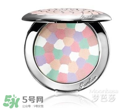 嬌蘭和迪奧粉餅?zāi)膫€(gè)好？嬌蘭和dior迪奧粉餅對(duì)比