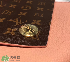 lv2017春夏新款double v包包有哪些款式_好看嗎？