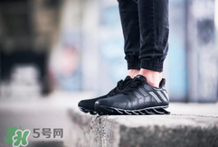 adidas springblade最新款多少錢？阿迪達(dá)斯刀鋒戰(zhàn)士專柜價(jià)格