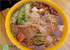 麻辣燙和冒菜有啥區(qū)別？麻辣燙和冒菜哪個(gè)好吃？