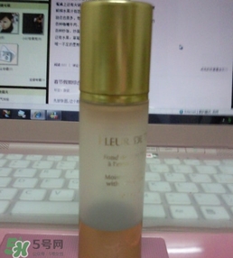 嬌蘭和迪奧粉底液哪個好？嬌蘭和迪奧粉底液對比