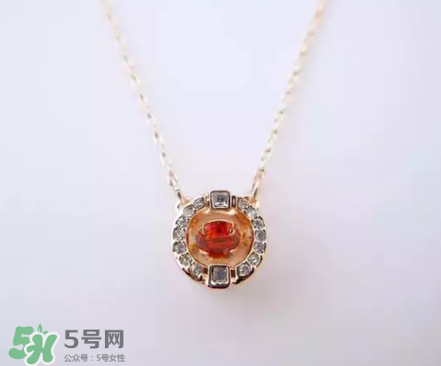 施華洛世奇跳動(dòng)的心哪個(gè)顏色好看？跳動(dòng)的心項(xiàng)鏈有幾種顏色？