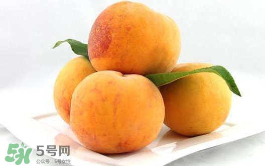 哺乳期可以吃黃桃嗎？哺乳期能吃黃桃罐頭嗎