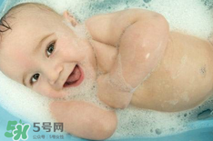 寶寶臍帶掉了要緊嗎？寶寶臍帶掉了出血了怎么辦？