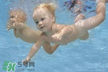 寶寶游泳可以長(zhǎng)高嗎？游泳能讓寶寶長(zhǎng)高嗎？