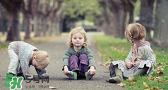 引起兒童恐懼心理的原因有哪些？克服恐懼心理的方法有哪些？