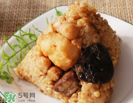 花生粽子怎么做好吃？花生粽子怎么包？